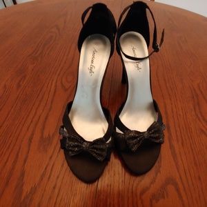 American Eagle black ankle strap high heels size 8
